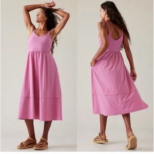 Athleta Elation V-Neck Hybrid Dress Bubblegum Maritima Pink Womens Size M